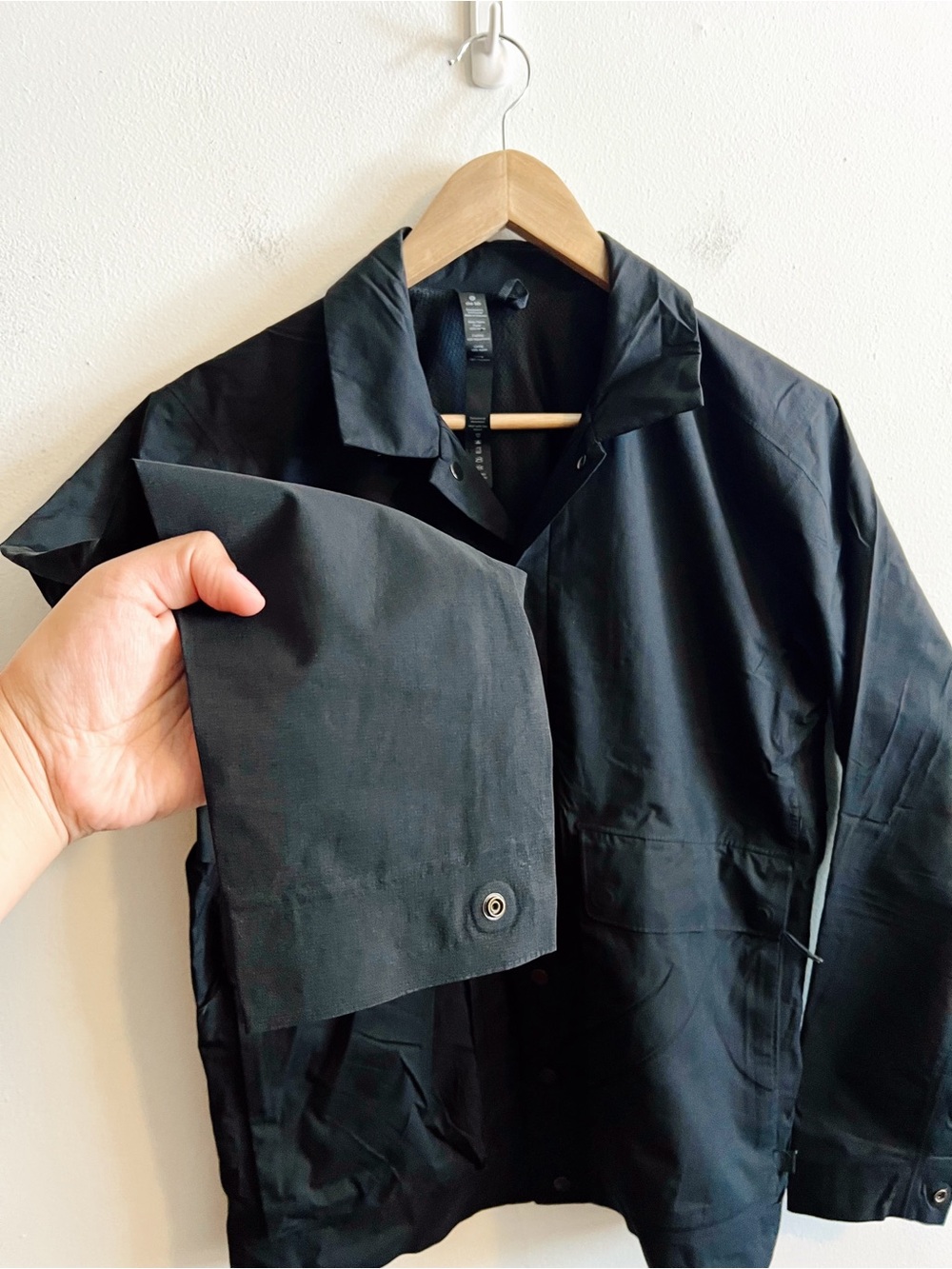 Lululemon Lab Diffract Jacket - Picture 3 of 10